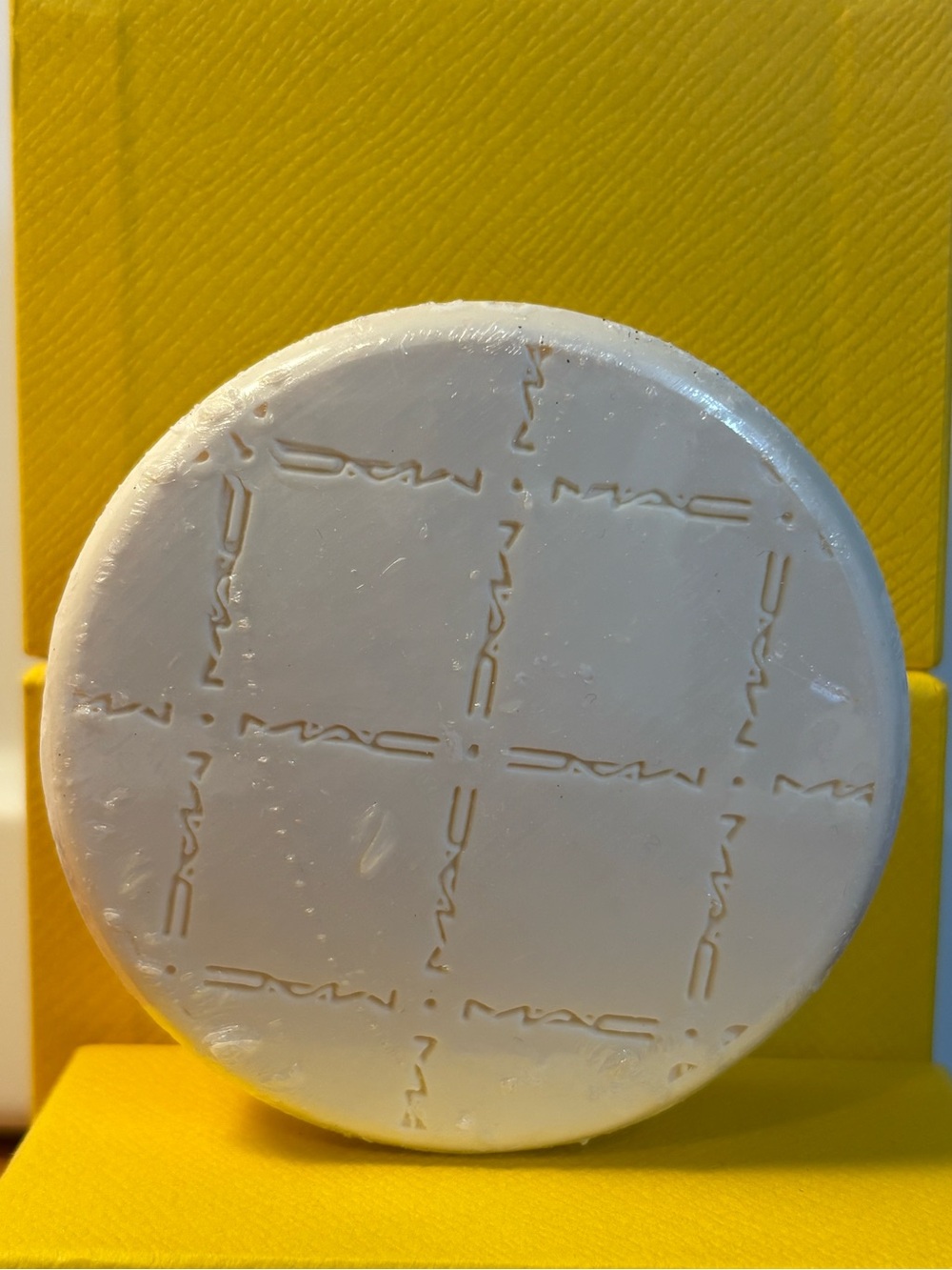 VINTAGE DISCONTINUED 90’s MAC Cosmetics White SOAP!!